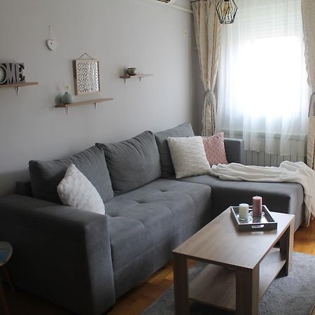 Apartment Cerska Mrb Belgrád Kültér fotó