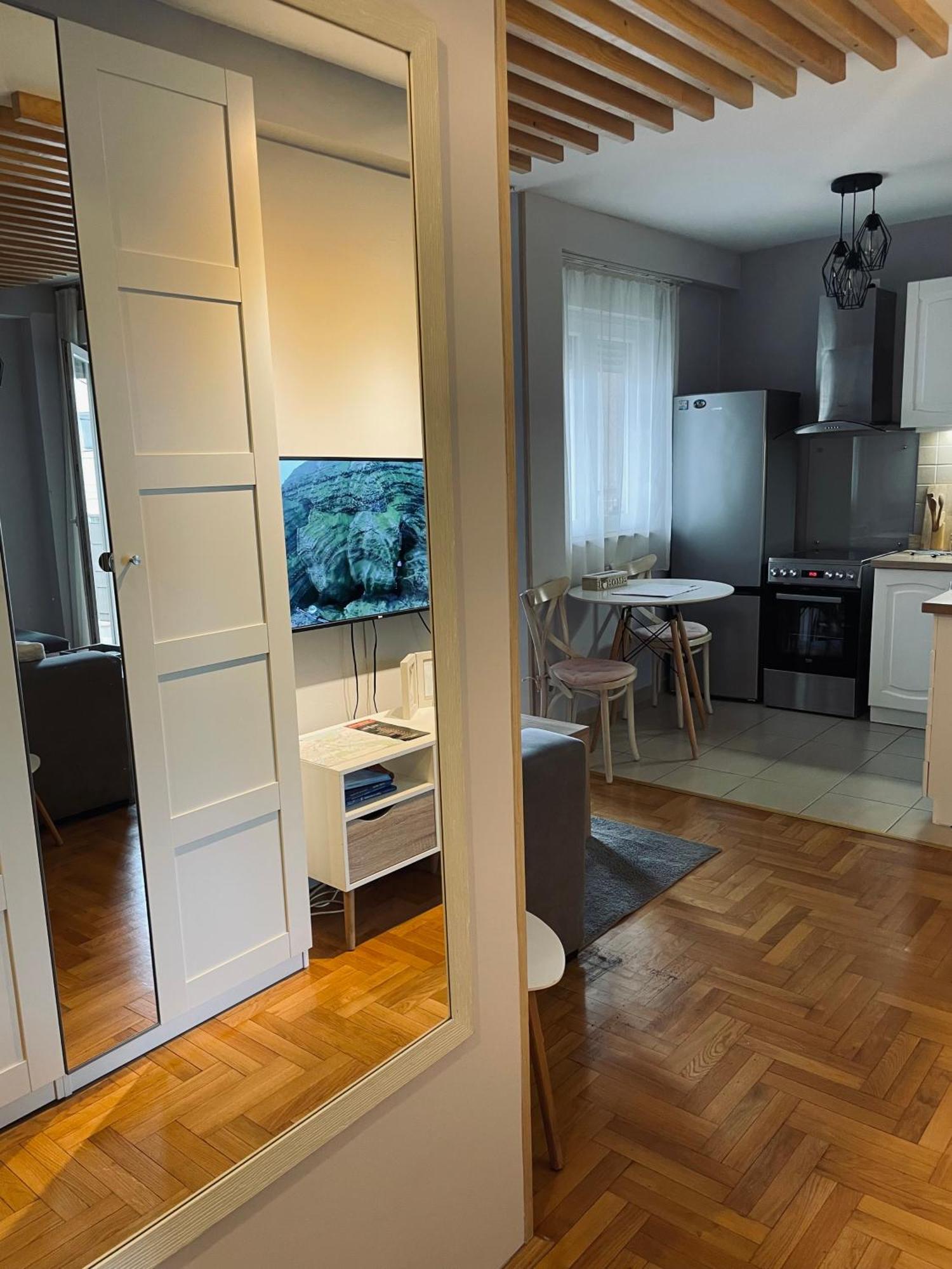 Apartment Cerska Mrb Belgrád Kültér fotó