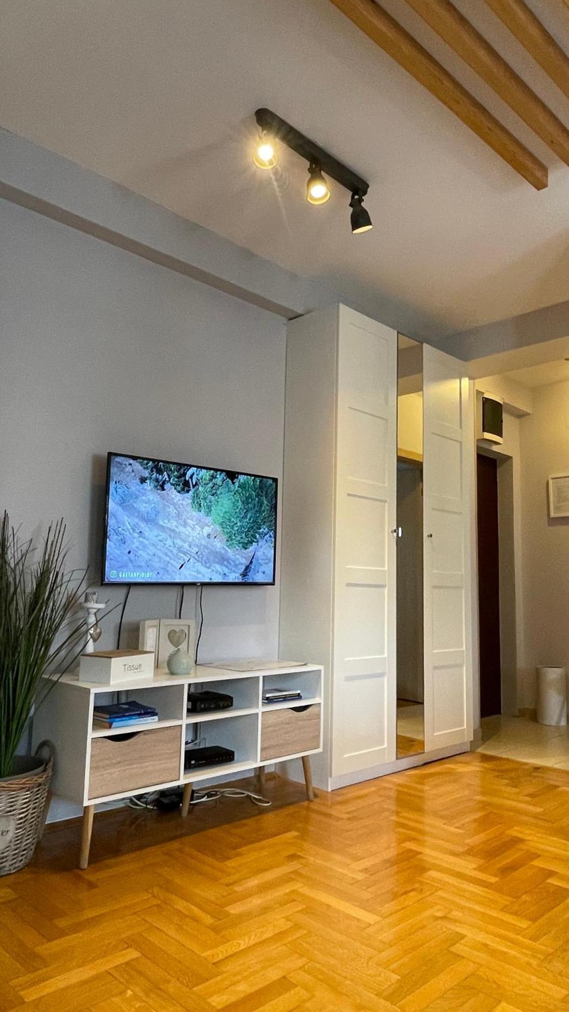 Apartment Cerska Mrb Belgrád Kültér fotó