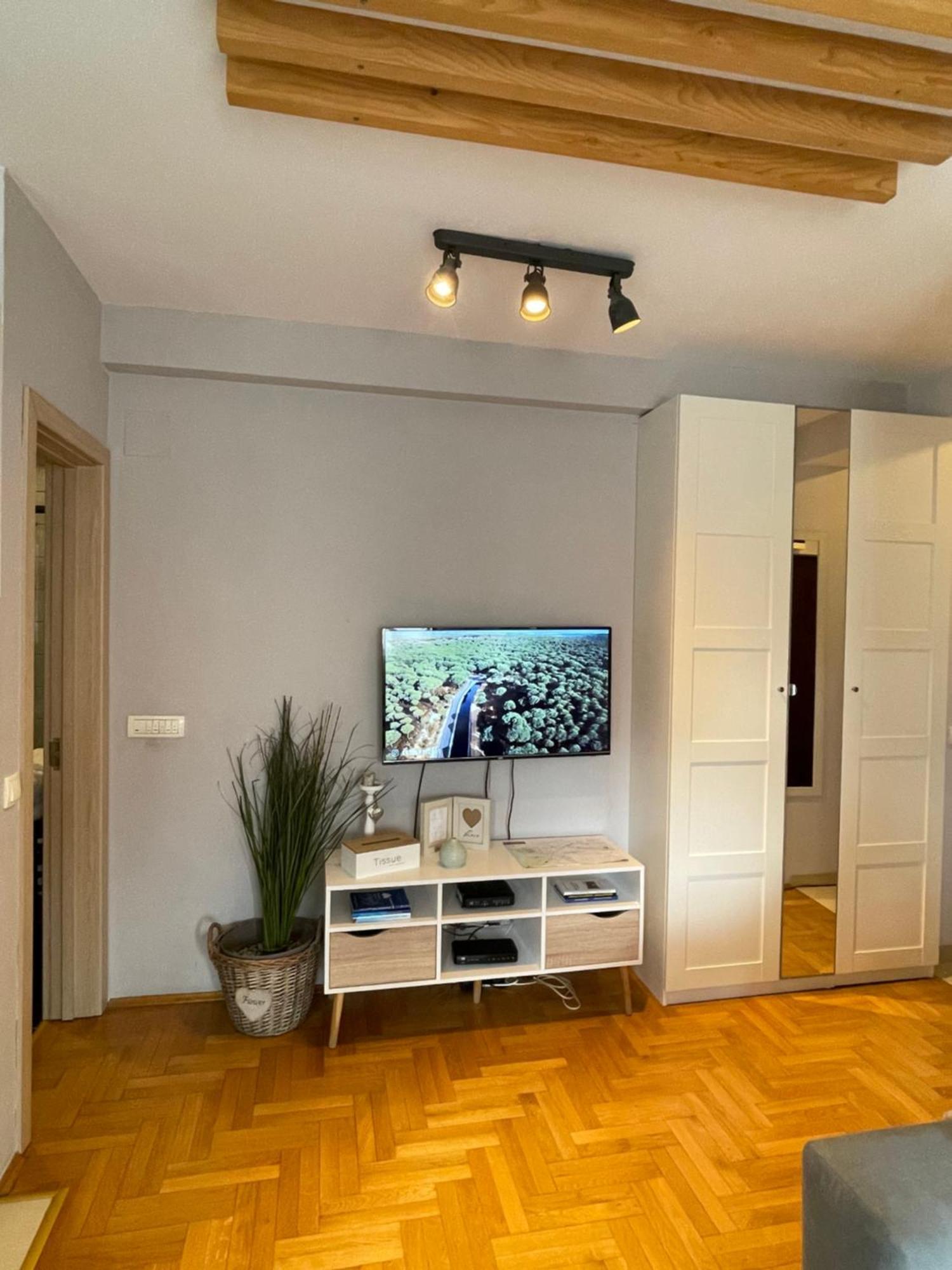 Apartment Cerska Mrb Belgrád Kültér fotó